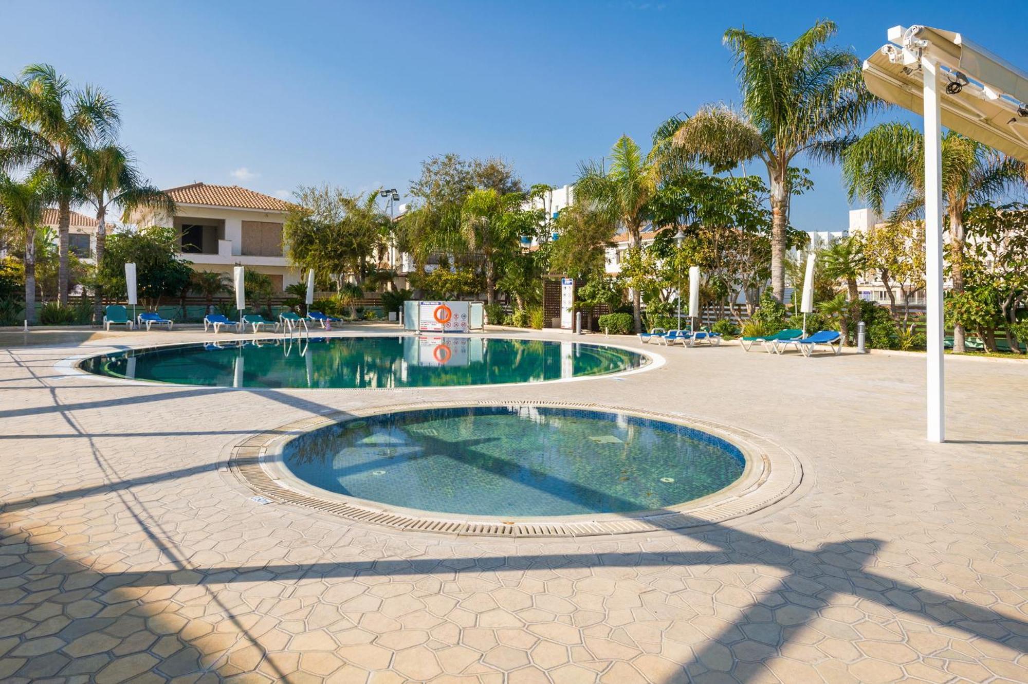 Villa Oasis Pernera Zewnętrze zdjęcie