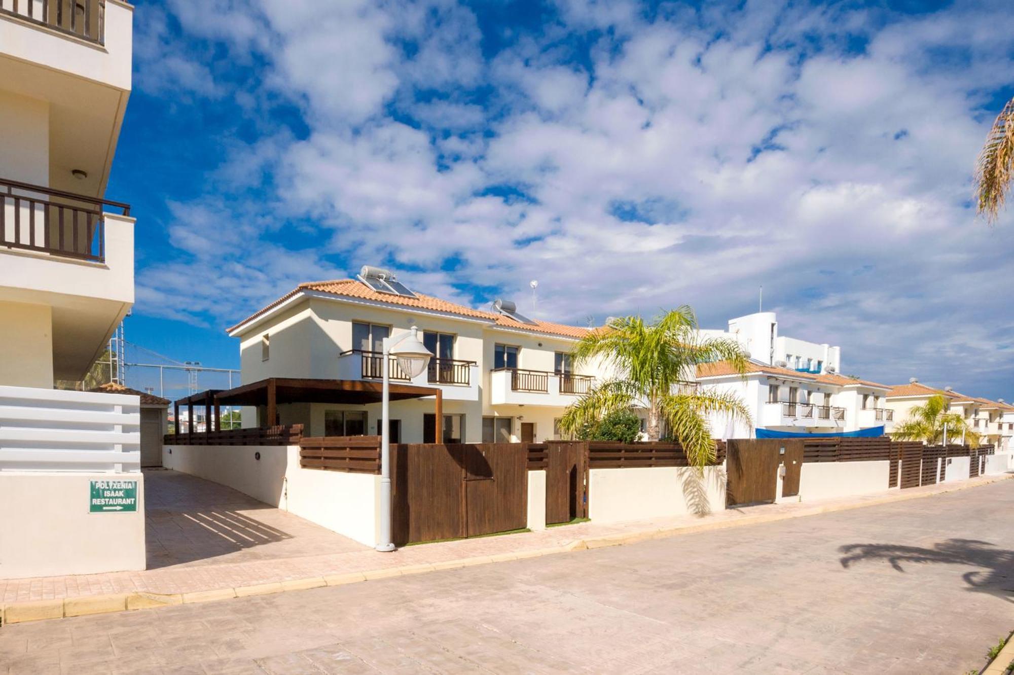 Villa Oasis Pernera Zewnętrze zdjęcie