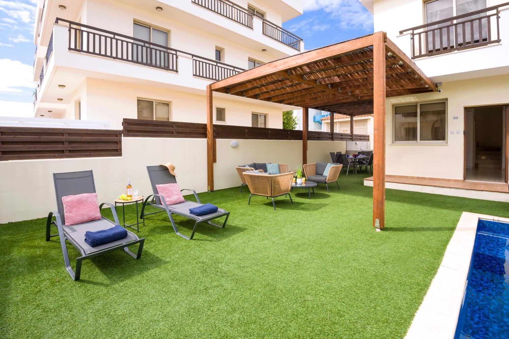 Villa Oasis Pernera Zewnętrze zdjęcie